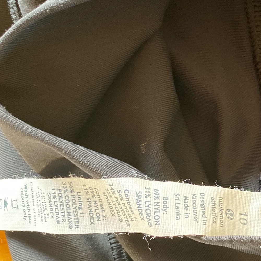 Women’s Lululemon Leggings - Picture 4 of 4